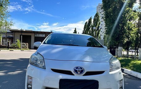 Toyota Prius, 2010 год, 1 100 000 рублей, 7 фотография
