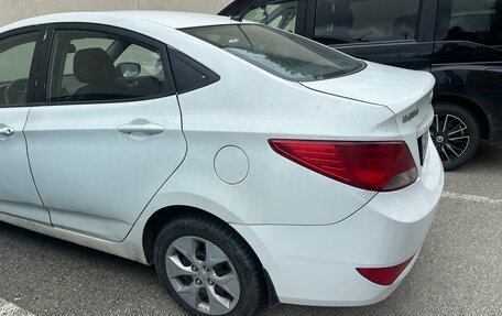 Hyundai Solaris II рестайлинг, 2014 год, 500 000 рублей, 16 фотография