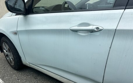 Hyundai Solaris II рестайлинг, 2014 год, 500 000 рублей, 13 фотография