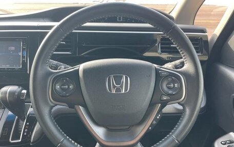 Honda Stepwgn IV, 2017 год, 1 454 000 рублей, 16 фотография