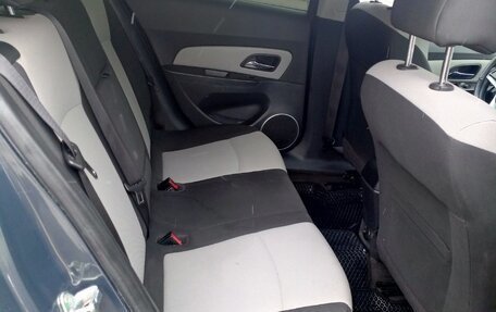 Chevrolet Cruze II, 2014 год, 900 000 рублей, 4 фотография