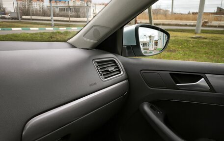 Volkswagen Jetta VI, 2013 год, 1 020 000 рублей, 7 фотография