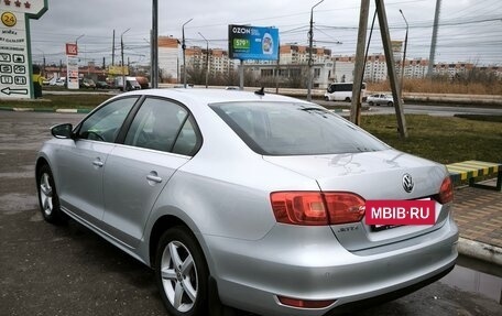 Volkswagen Jetta VI, 2013 год, 1 020 000 рублей, 35 фотография