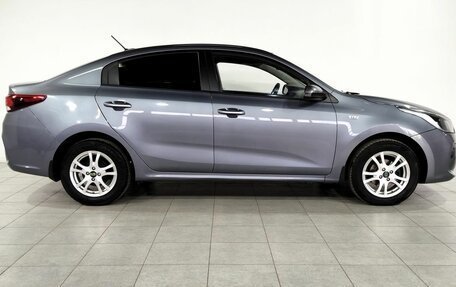 KIA Rio IV, 2017 год, 1 350 000 рублей, 4 фотография