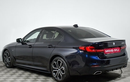 BMW 5 серия, 2020 год, 3 900 000 рублей, 8 фотография