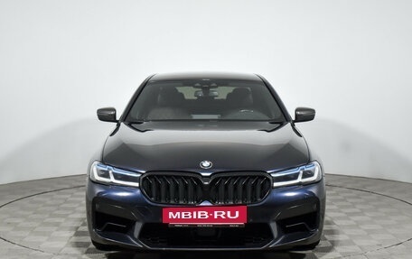 BMW 5 серия, 2020 год, 3 900 000 рублей, 3 фотография