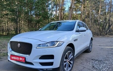 Jaguar F-Pace, 2017 год, 2 300 000 рублей, 1 фотография