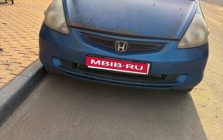 Honda Fit III, 2003 год, 300 000 рублей, 1 фотография