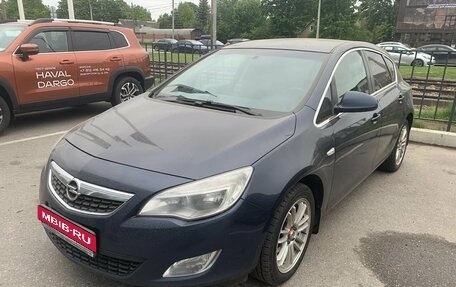Opel Astra J, 2012 год, 699 000 рублей, 1 фотография