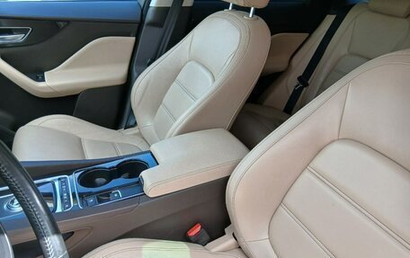 Jaguar F-Pace, 2017 год, 2 300 000 рублей, 9 фотография