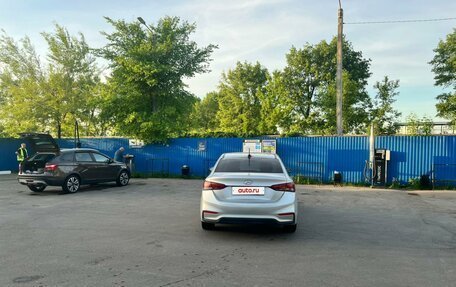 Hyundai Solaris II рестайлинг, 2017 год, 650 000 рублей, 3 фотография