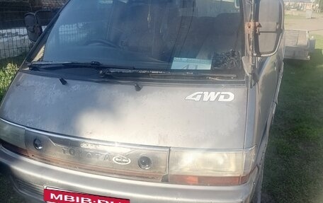 Toyota Town Ace III, 1990 год, 300 000 рублей, 2 фотография