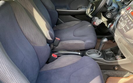 Honda Jazz II рестайлинг, 2011 год, 650 000 рублей, 10 фотография