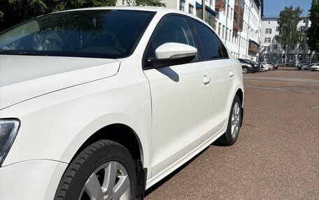 Volkswagen Jetta VI, 2012 год, 750 000 рублей, 5 фотография