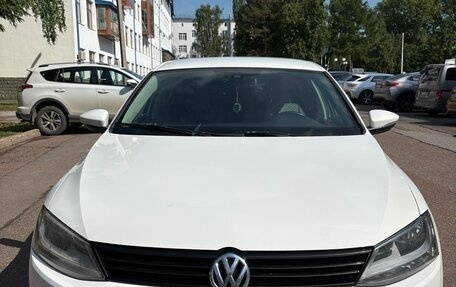 Volkswagen Jetta VI, 2012 год, 750 000 рублей, 2 фотография