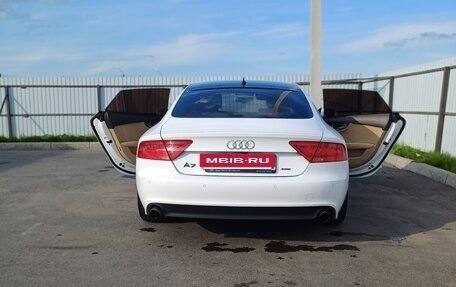 Audi A7, 2010 год, 1 330 000 рублей, 15 фотография