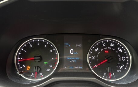 Toyota RAV4, 2021 год, 4 100 000 рублей, 13 фотография