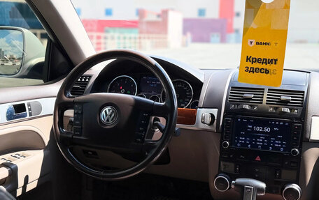 Volkswagen Touareg III, 2009 год, 1 219 000 рублей, 20 фотография