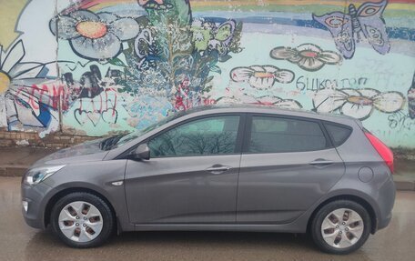 Hyundai Solaris II рестайлинг, 2016 год, 830 000 рублей, 2 фотография