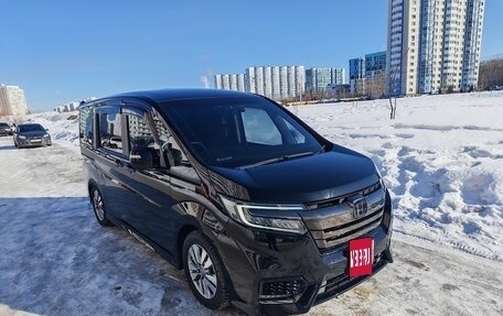 Honda Stepwgn IV, 2019 год, 2 950 000 рублей, 2 фотография