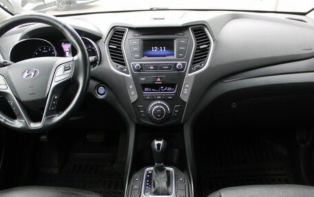 Hyundai Santa Fe III рестайлинг, 2016 год, 1 990 000 рублей, 11 фотография