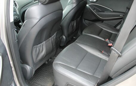 Hyundai Santa Fe III рестайлинг, 2016 год, 1 990 000 рублей, 20 фотография