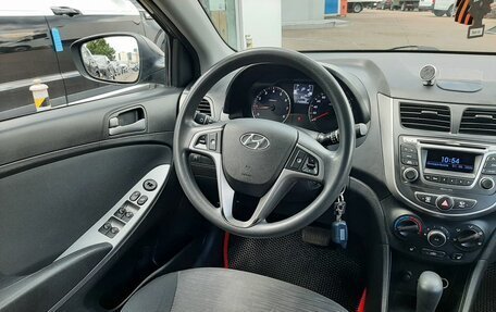 Hyundai Solaris II рестайлинг, 2016 год, 690 000 рублей, 10 фотография
