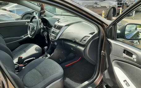 Hyundai Solaris II рестайлинг, 2016 год, 690 000 рублей, 12 фотография