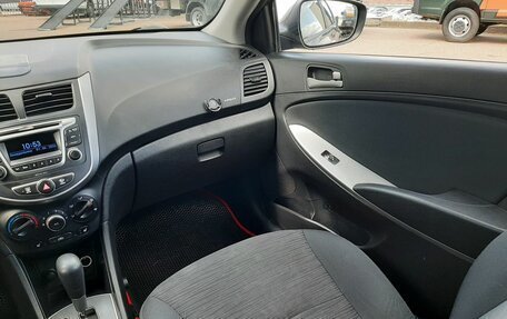 Hyundai Solaris II рестайлинг, 2016 год, 690 000 рублей, 11 фотография