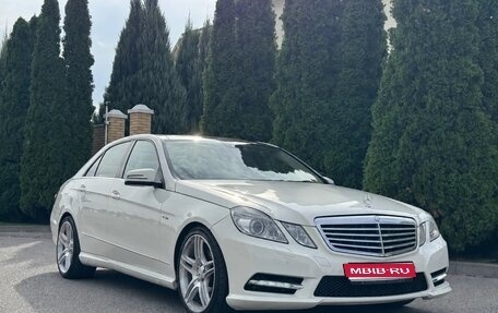 Mercedes-Benz E-Класс, 2012 год, 1 600 000 рублей, 1 фотография