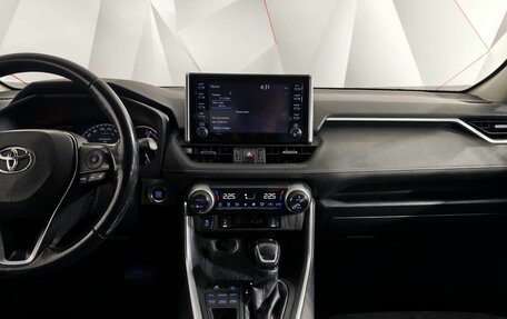 Toyota RAV4, 2022 год, 3 380 000 рублей, 15 фотография