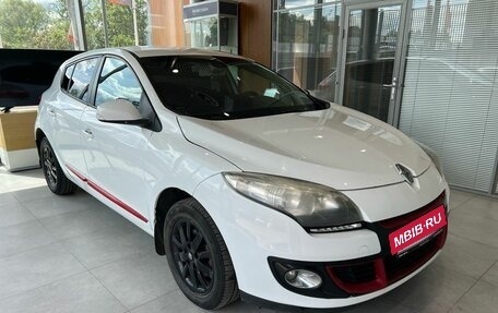 Renault Megane III, 2013 год, 499 000 рублей, 3 фотография