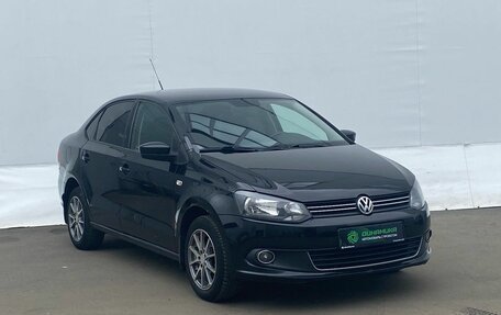 Volkswagen Polo VI (EU Market), 2012 год, 575 000 рублей, 3 фотография