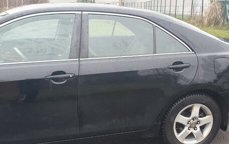 Toyota Camry, 2007 год, 1 300 000 рублей, 5 фотография
