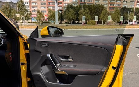 Mercedes-Benz CLA, 2019 год, 2 950 000 рублей, 16 фотография
