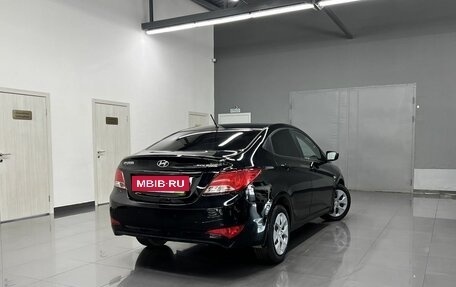 Hyundai Solaris II рестайлинг, 2015 год, 950 000 рублей, 2 фотография