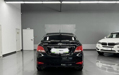 Hyundai Solaris II рестайлинг, 2015 год, 950 000 рублей, 4 фотография