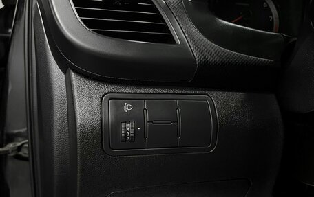 Hyundai Solaris II рестайлинг, 2015 год, 950 000 рублей, 20 фотография