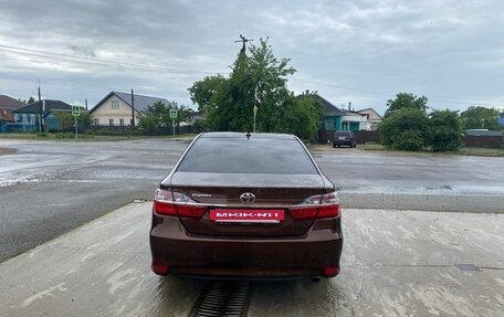 Toyota Camry, 2017 год, 1 950 000 рублей, 5 фотография