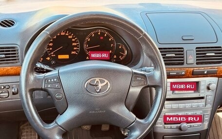Toyota Avensis III рестайлинг, 2007 год, 990 000 рублей, 8 фотография