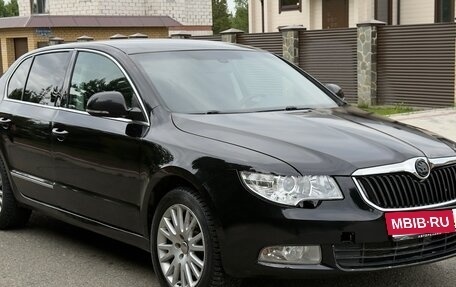 Skoda Superb III рестайлинг, 2010 год, 780 000 рублей, 2 фотография