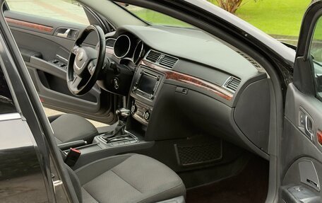 Skoda Superb III рестайлинг, 2010 год, 780 000 рублей, 14 фотография