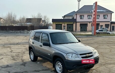 Chevrolet Niva I рестайлинг, 2013 год, 419 000 рублей, 2 фотография