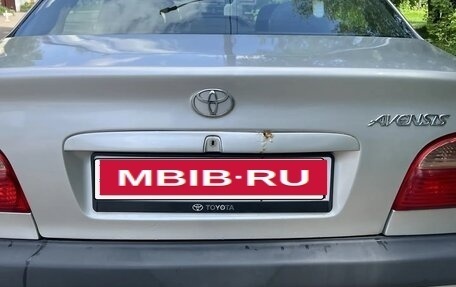 Toyota Avensis III рестайлинг, 2001 год, 430 000 рублей, 13 фотография