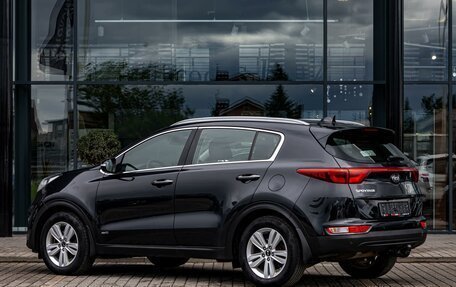 KIA Sportage IV рестайлинг, 2018 год, 1 955 000 рублей, 4 фотография