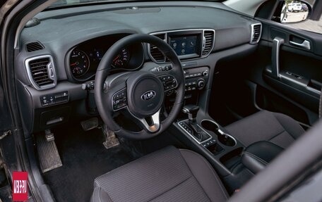KIA Sportage IV рестайлинг, 2018 год, 1 955 000 рублей, 13 фотография