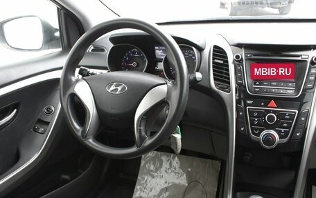Hyundai i30 II рестайлинг, 2013 год, 750 000 рублей, 15 фотография