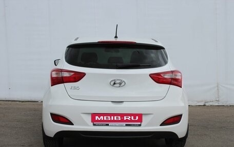 Hyundai i30 II рестайлинг, 2013 год, 750 000 рублей, 6 фотография