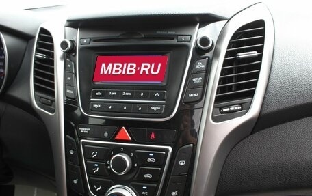 Hyundai i30 II рестайлинг, 2013 год, 750 000 рублей, 17 фотография