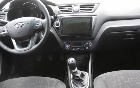 KIA Rio III рестайлинг, 2013 год, 850 000 рублей, 7 фотография